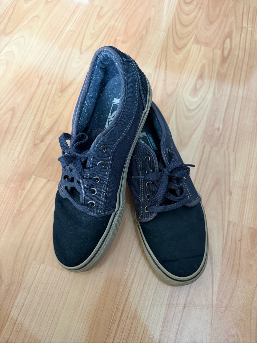 Vans Men’s Black Canvas Low-Top Sneakers with Gum Sole